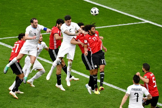 Kết quả trận Ai Cập 0 -1 Uruguay ( 19h00 ngày 15/06)